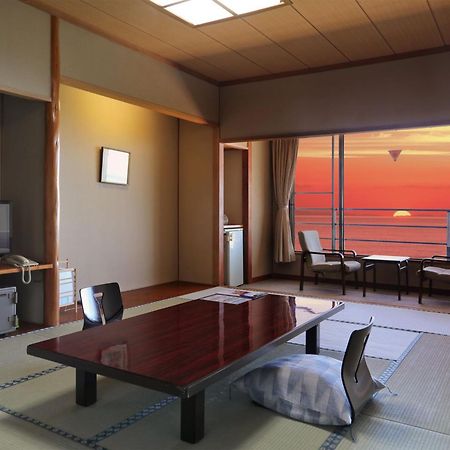 Unohama Onsen Royal Hotel Kobayashi Jōetsu Exteriör bild
