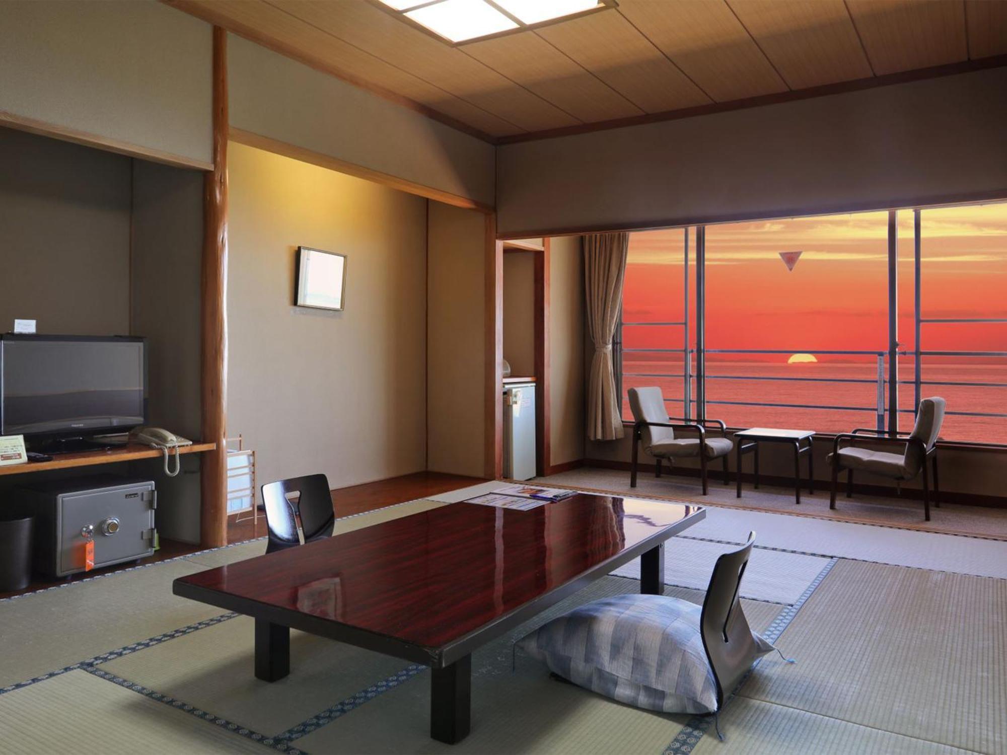 Unohama Onsen Royal Hotel Kobayashi Jōetsu Exteriör bild